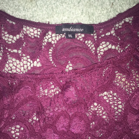 old homecoming dress worn once - Picture 3 of 3